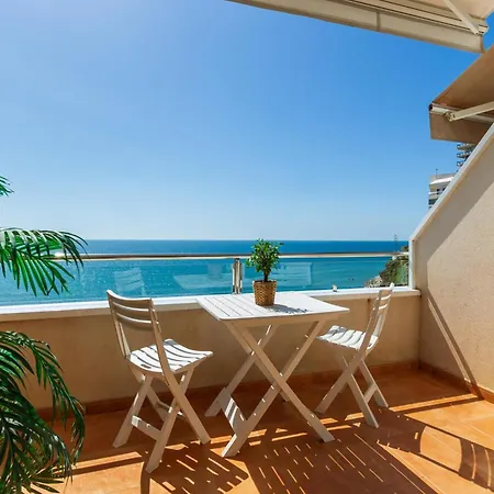 Beachfront For 3 Persons Apartment *